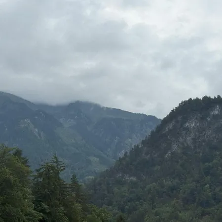 Happy Life - - Near Spiez-thun- Interlaken Wimmis