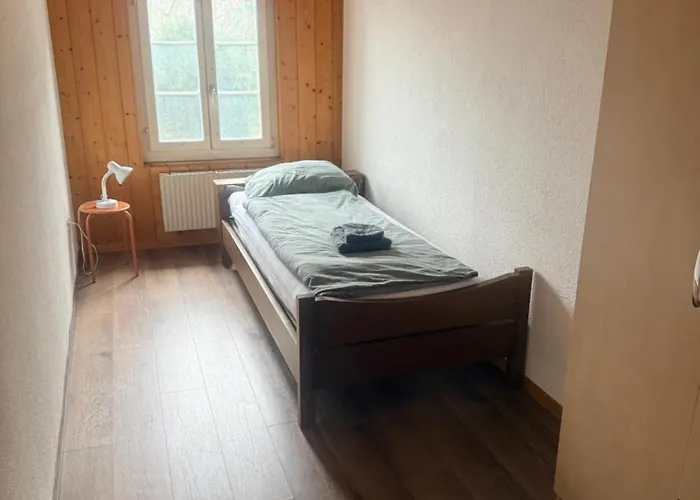 Happy Life - - Near Spiez-thun- Interlaken Appartement *